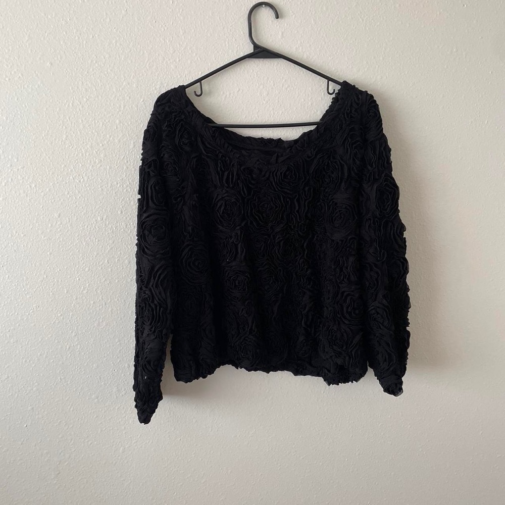 3D floral too American Apparel